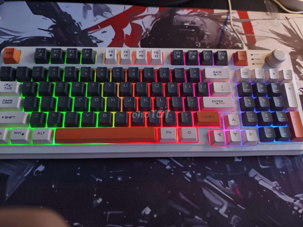 Фото 2: Механическая клавиатура XUNFOX K82 USB RGB 94 клавиши