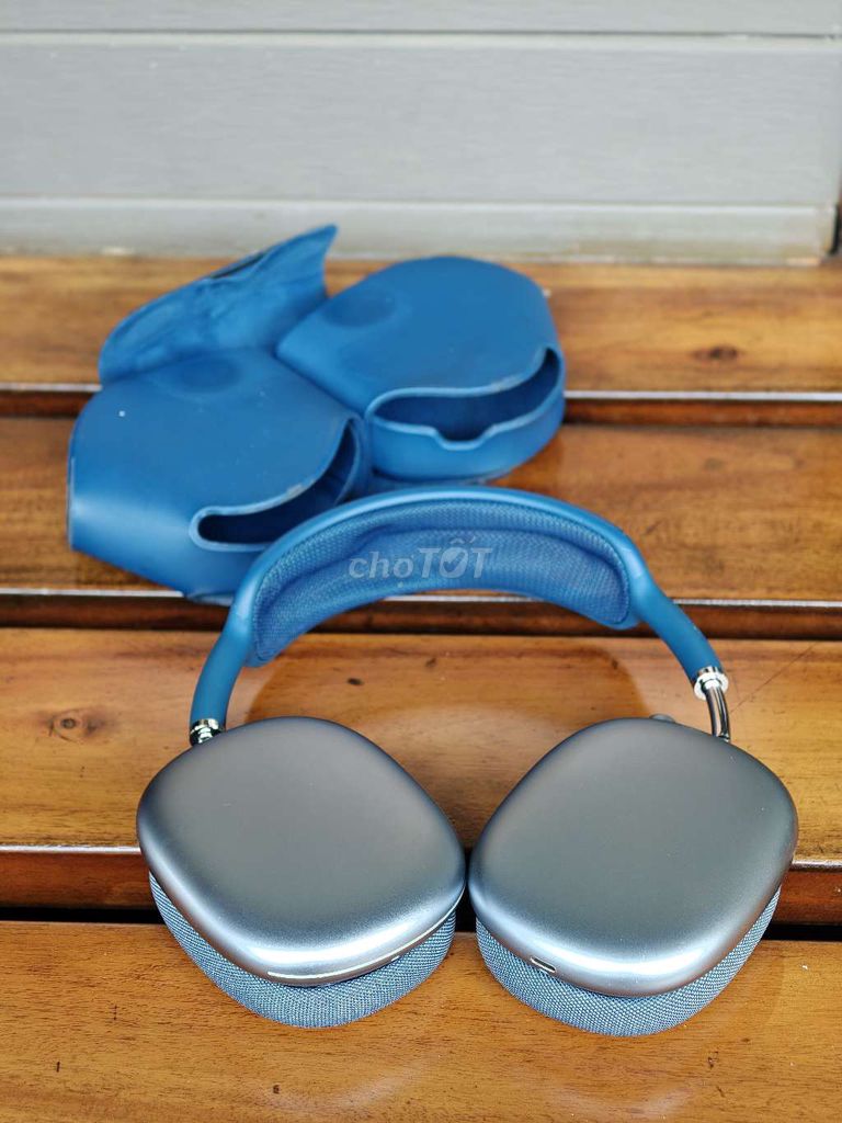 Наушники Apple AirPods Max синие Lightning