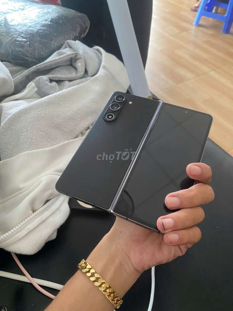 Фото 3: Samsung Galaxy Z Fold5 черный