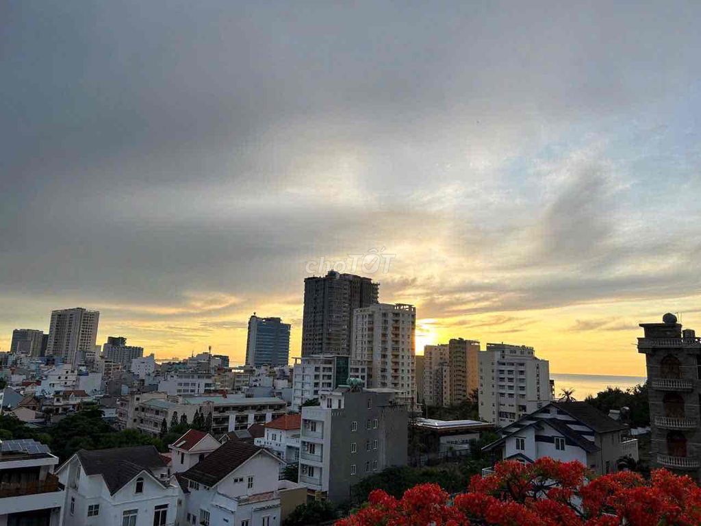 Фото 2: Bán nhà đẹp LHP GIÁ 7ty999 lh ***