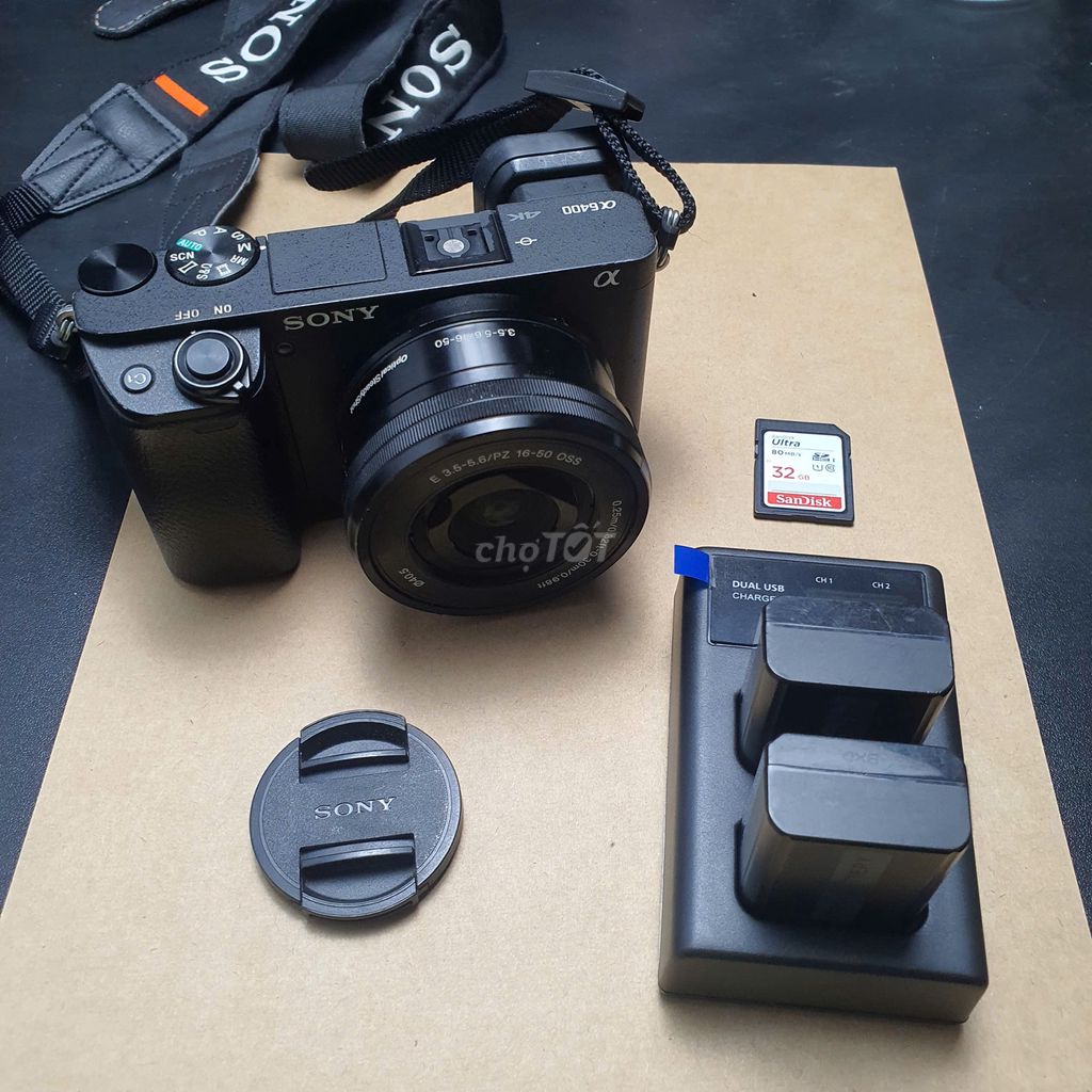 Комплект Sony A6400 Kit 16-50mm + 2 батареи и карта 32GB