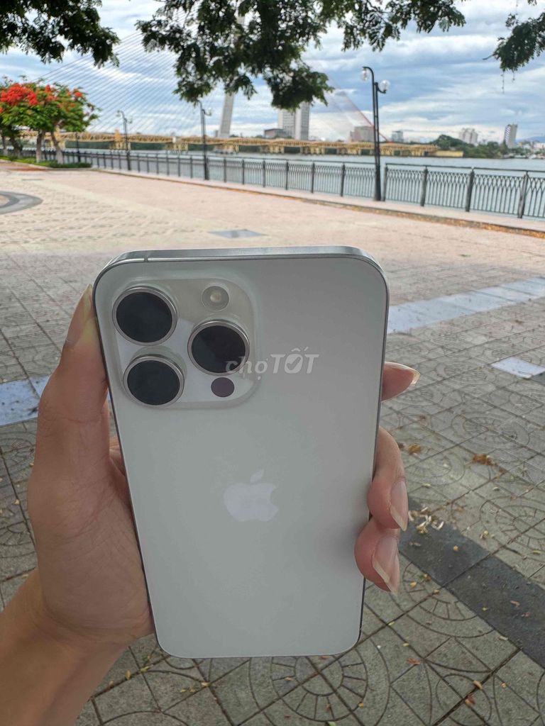 Фото 3: Apple iPhone 15 Pro Max 256GB Белый, оригинальный, новый
