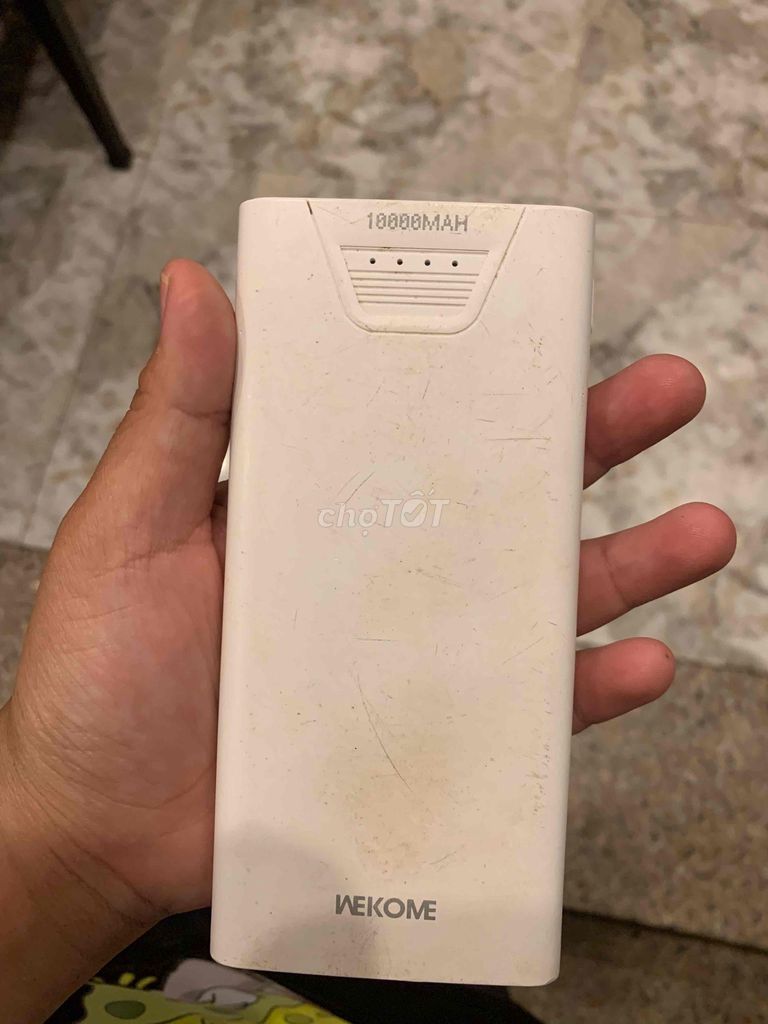 Фото 2: Внешний аккумулятор Wekome 10000mAh белый