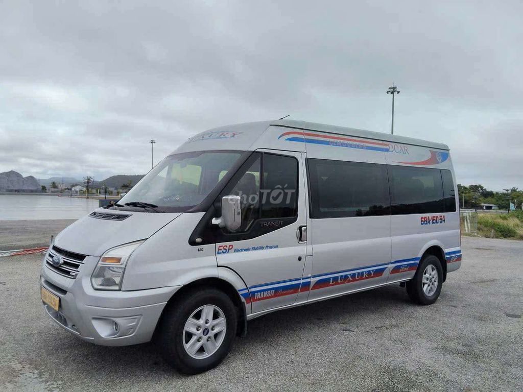 Фото 2: Ford Transit Luxury 16 мест Серебристый