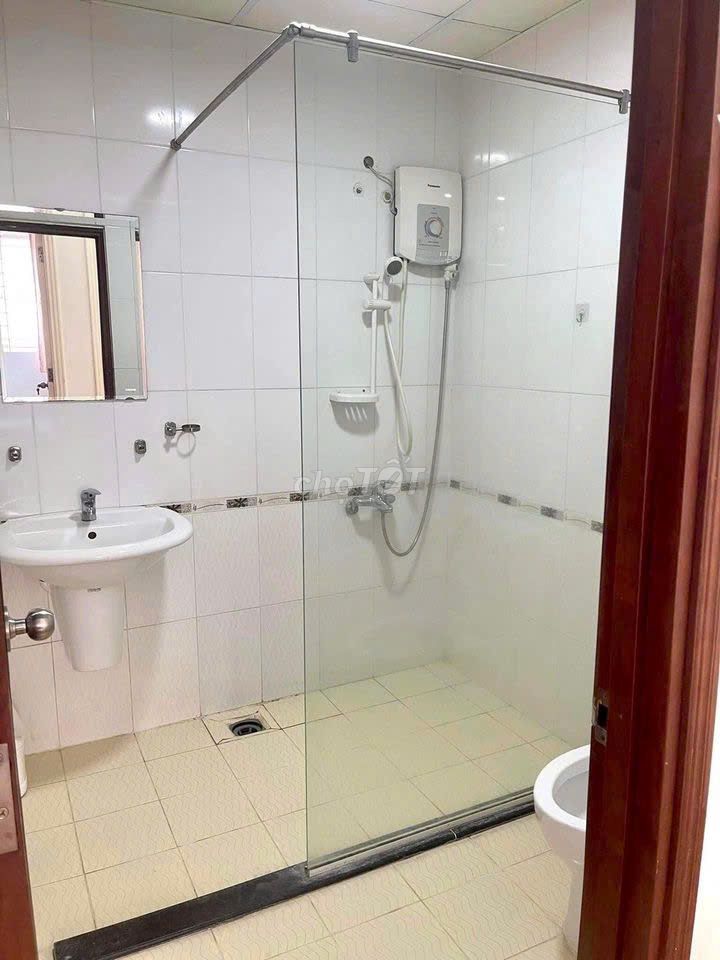 Фото 3: Апартаменты Miếu Nổi — Vũ Huy Tấn, сдаётся квартира с 2 спальнями за 10 млн/месяц