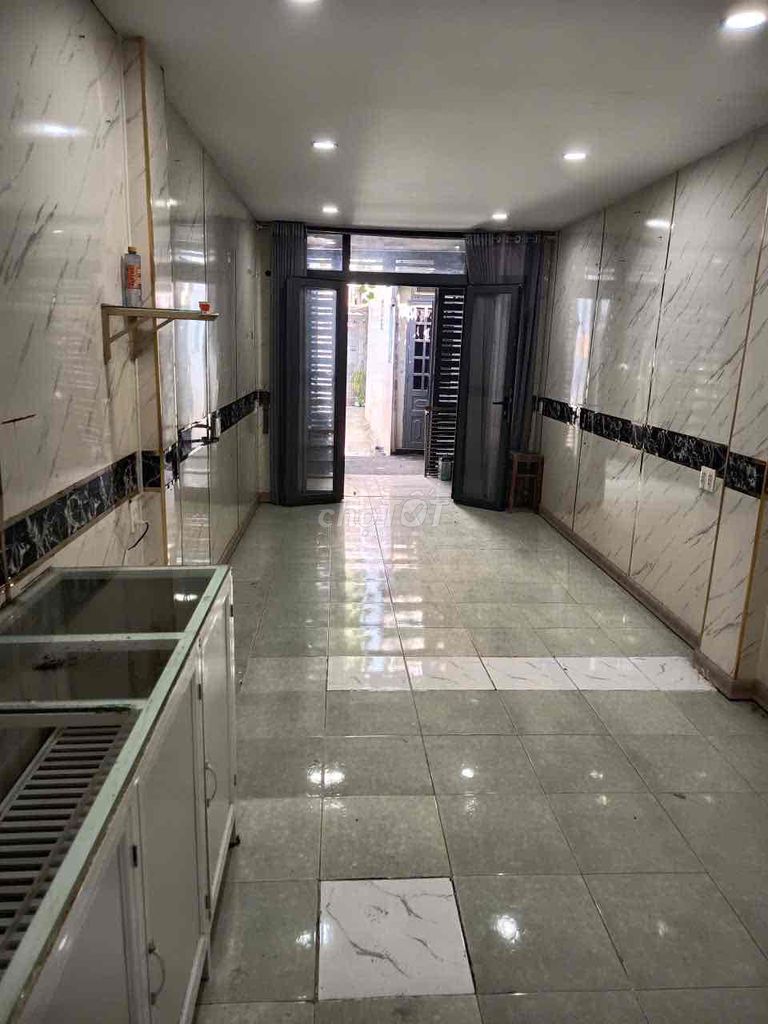 Фото 3: 🔰Сдаётся дом в переулке 307/28, улица Нгуен Ван Кхой, квартал P9, Зовап