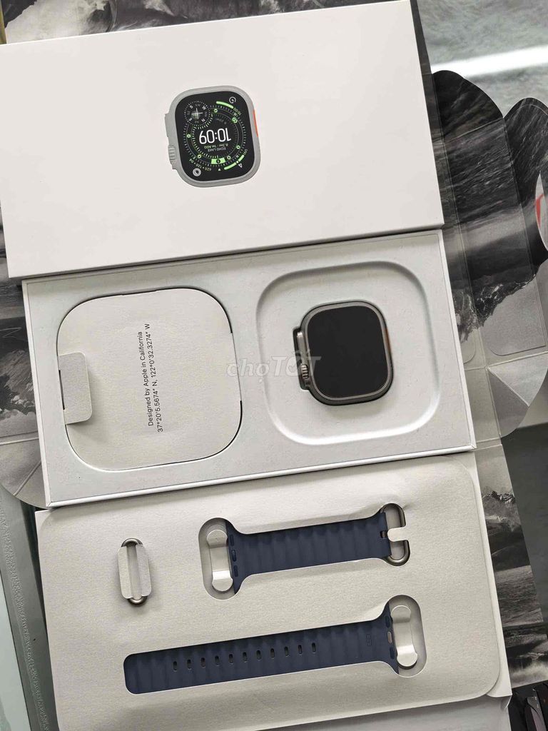 Apple Watch Ultra 3 49mm GPS + Cellular Titanium