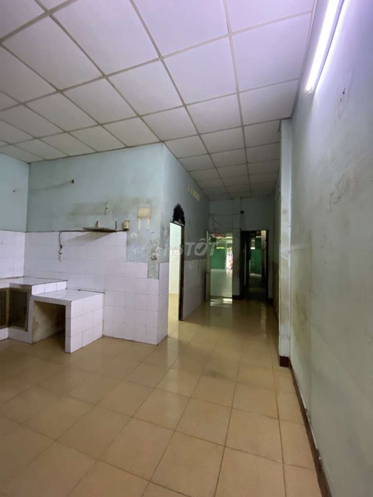 Фото 3: 9tr_5x23м с мезонином_переулок 0м Thoại Ngọc Hầu_аренда дома склада цеха Tân Phú