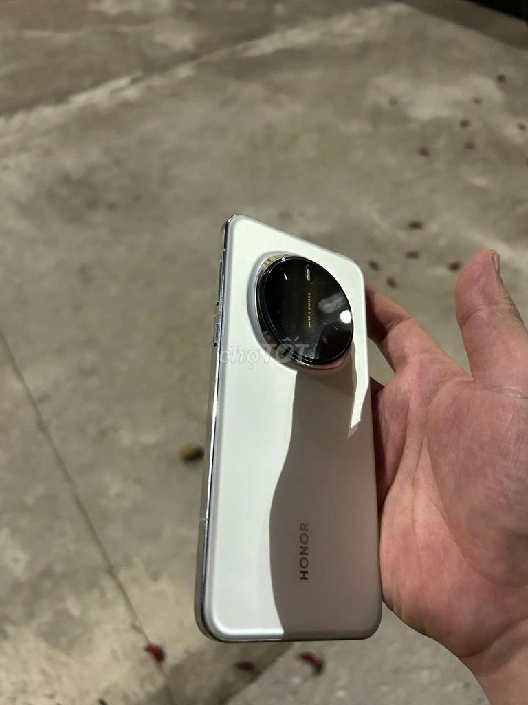 Фото 2: Продам или обменяю Honor Magic 7 Pro