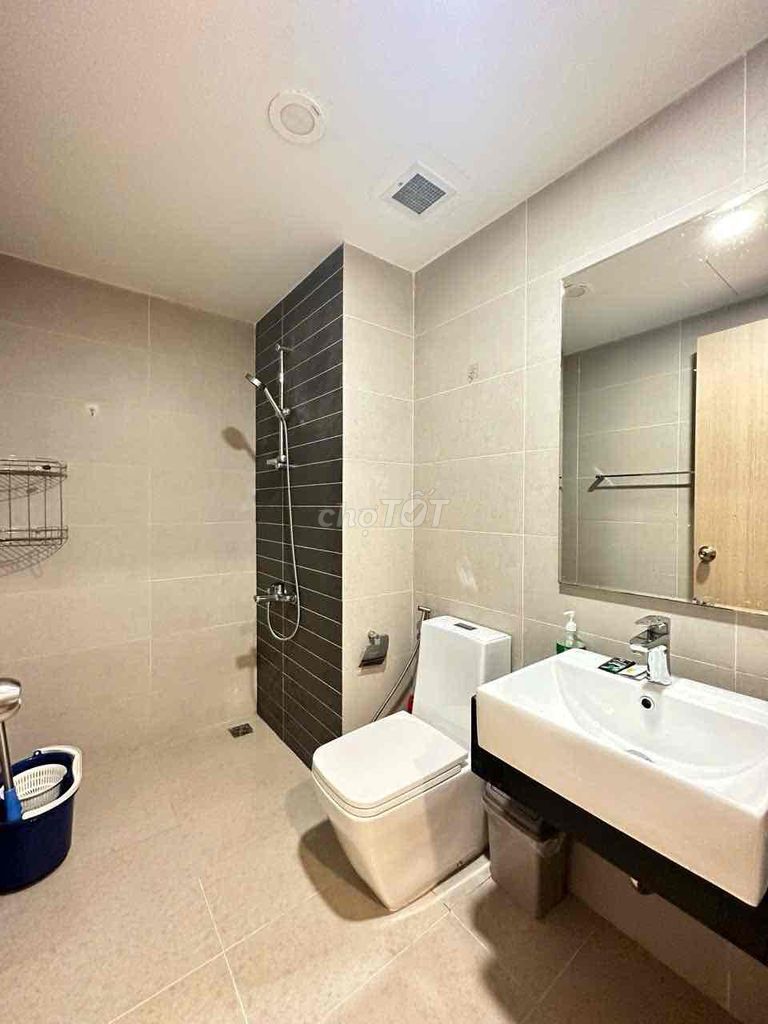 Фото 2: Сдается квартира Sunrise City View Q7 1 спальня полностью по фото 12 млн