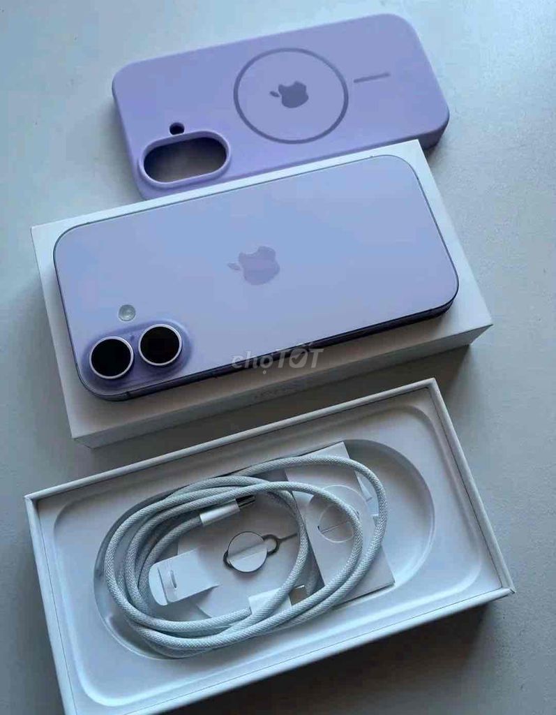 Apple iPhone 17 256GB Фиолетовый