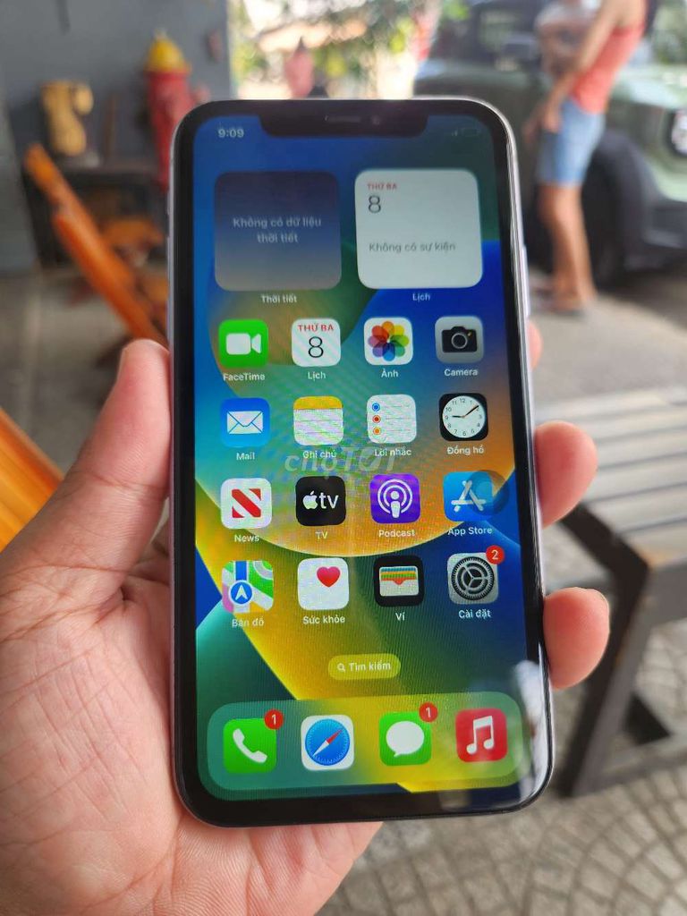 Продам телефон Apple iPhone 11 фиолетовый