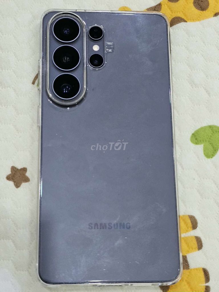 Фото 2: Samsung S26 Ultra черный, Вьетнам, как новый