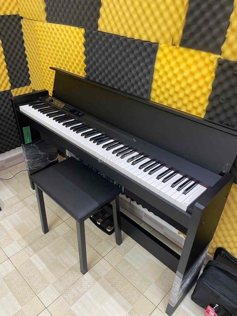 Фото 3: Электрическое пианино Korg LP-380 Черное дерево