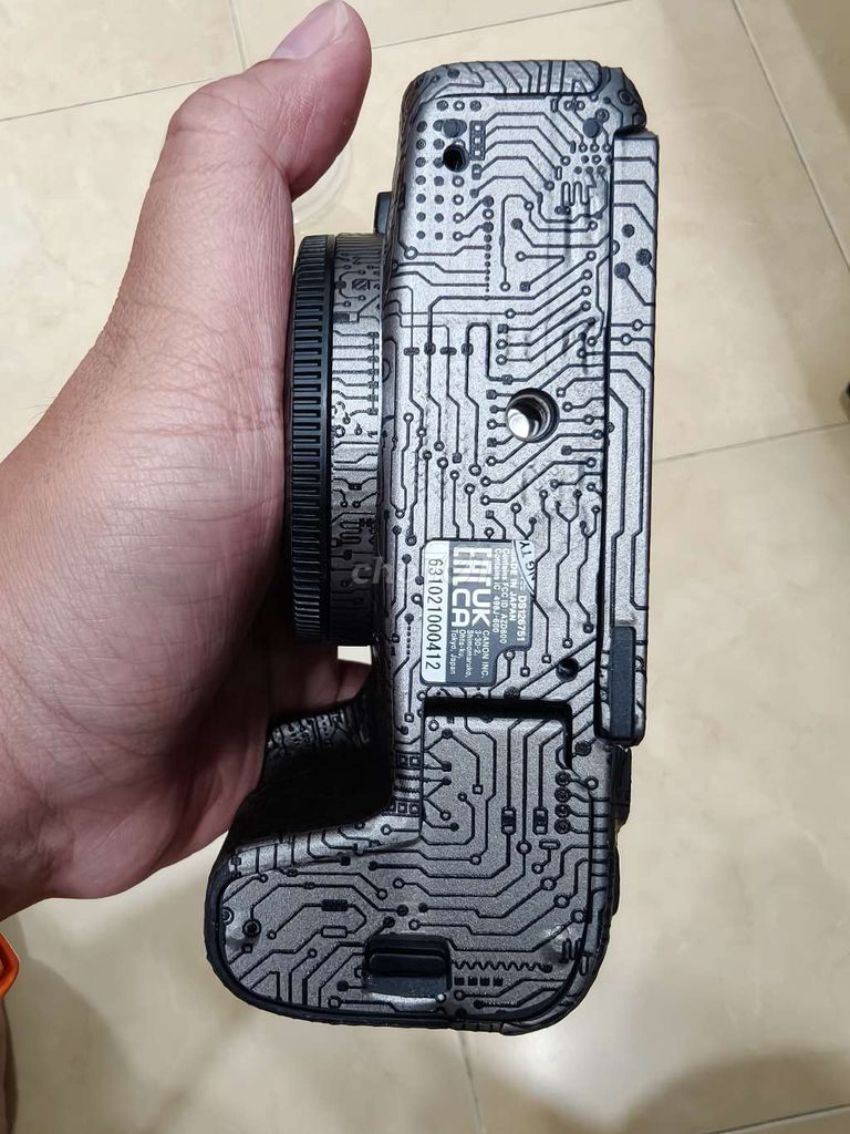 Камера Canon EOS RP, использованная на 99%