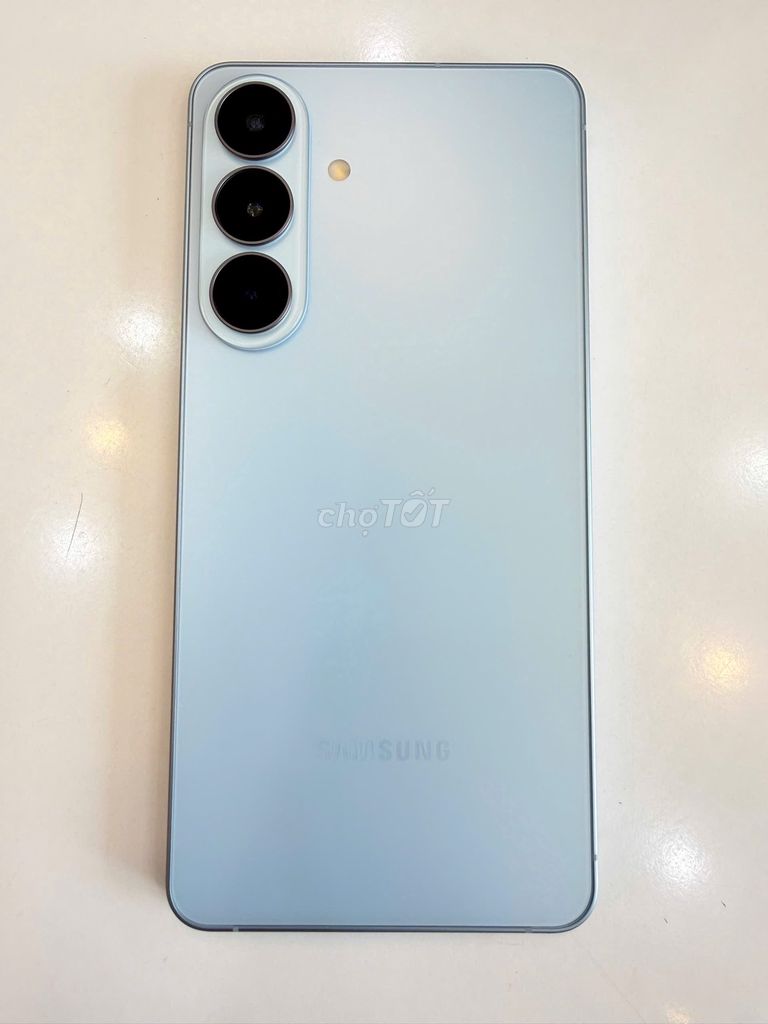 Samsung S26 Plus 256GB светло-голубой, супер новый