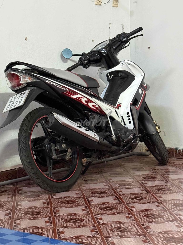 Фото 2: Yamaha Exciter 2010 бело-чёрный, автоматическое сцепление