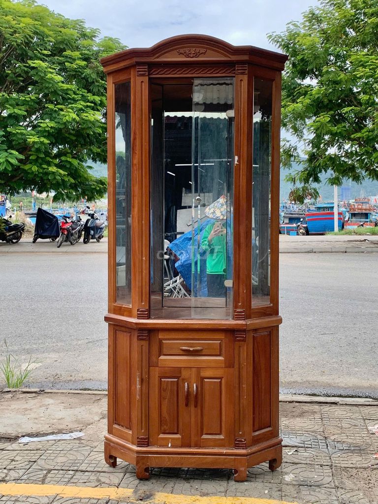 Фото 3: Витрина из дерева и стекла коричневая 45x90x200 см