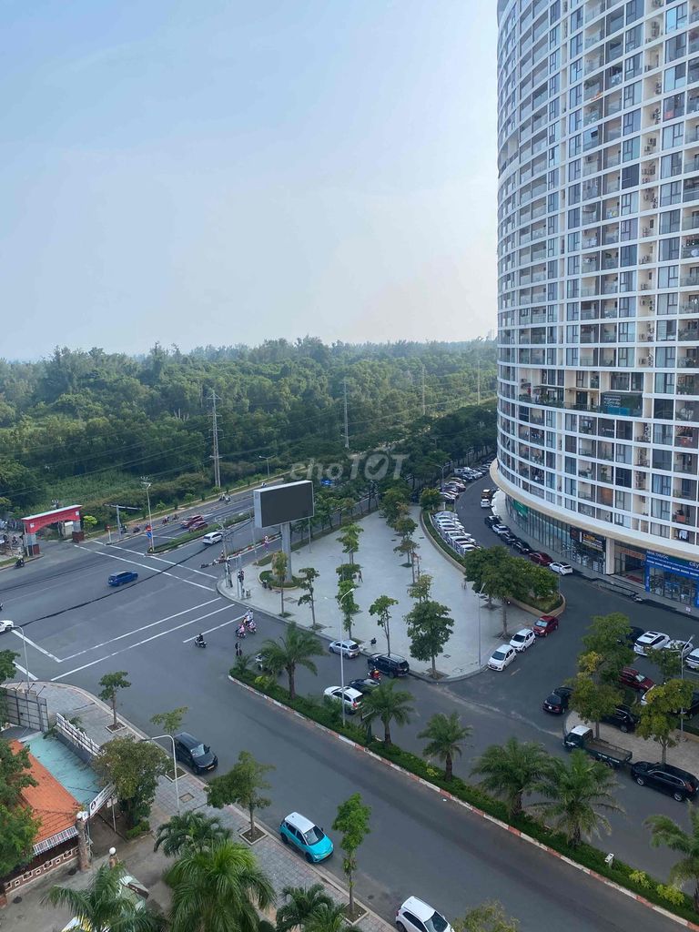 Фото 2: СОБСТВЕННИК ПРОДАЁТ КВАРТИРУ SEAVIEW 4, ВИД СВЕТЛАЯ