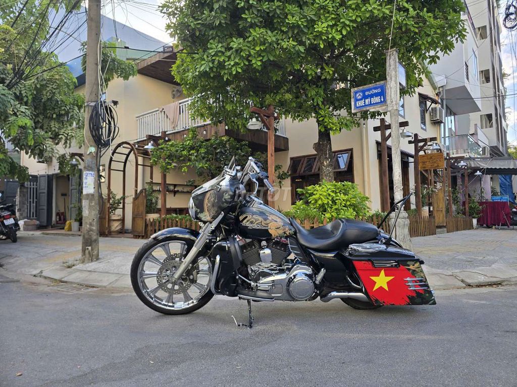 Harley-Davidson Street Glide 2013 Đen 1690cc