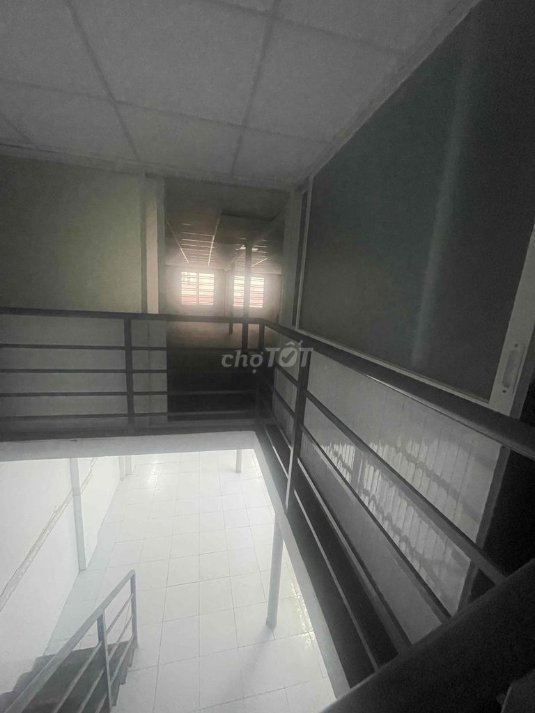 Фото 2: Сдается дом 5*13, 1 первый этаж, 2 этажа, переулок 285 CMT8
