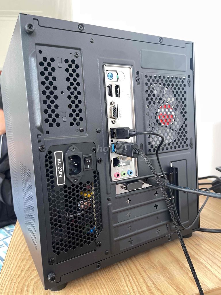Фото 3: XStar Core i5 12400F 32GB/512GB RTX 3050