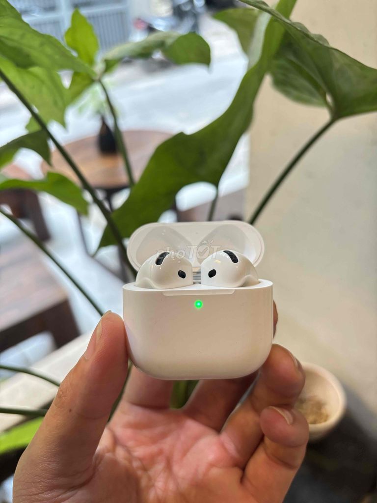 Наушники AirPods 4 Оригинальные