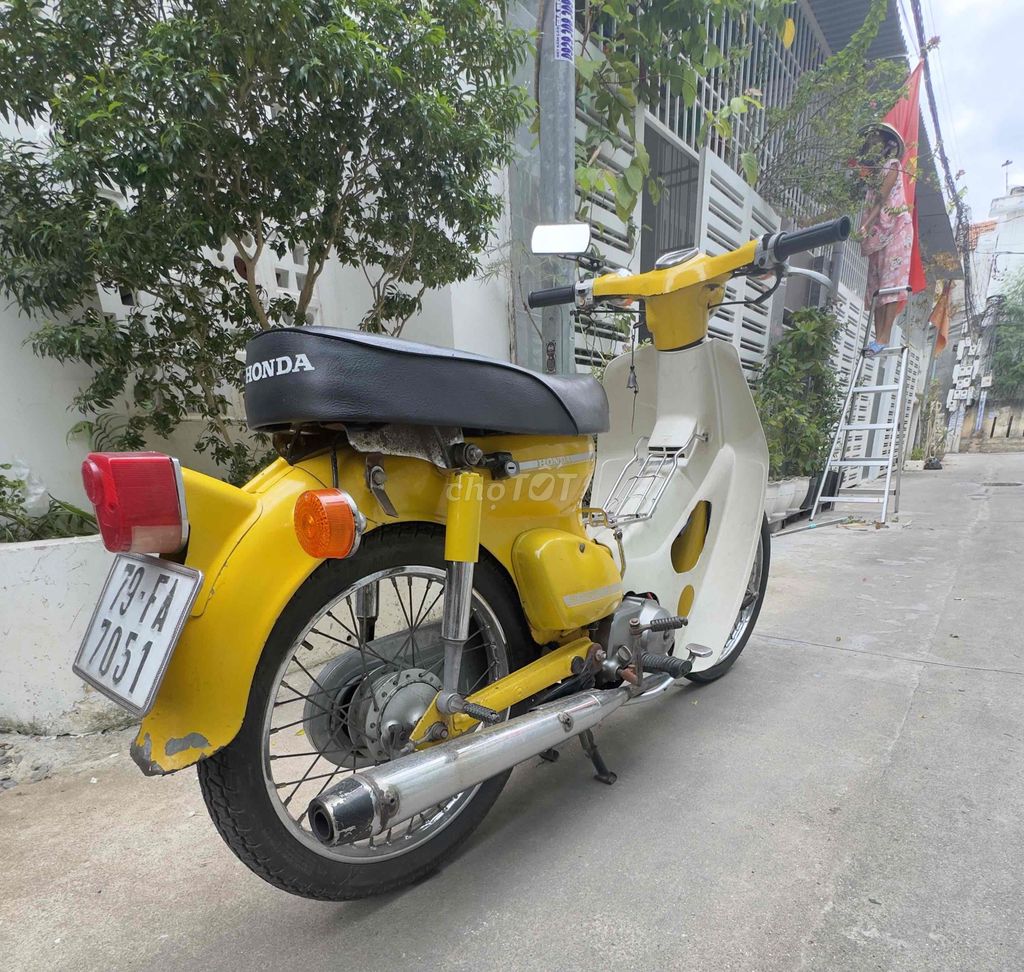 Фото 2: Honda Cup Япония 50cc Золотая