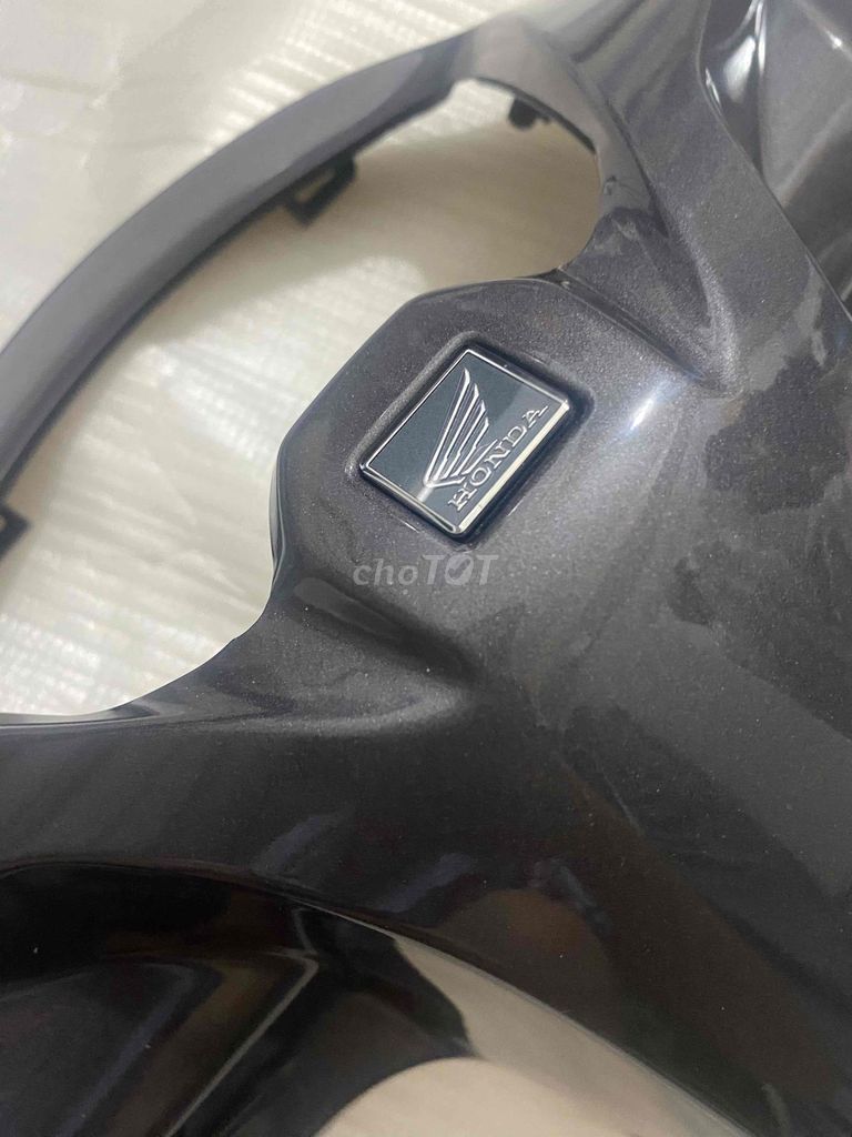 Крышка заглушки руля Honda Vision 2014-2020 Серый