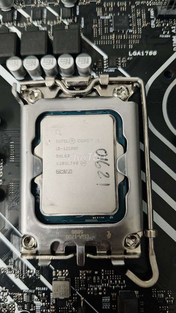 Intel Core i3-12100F LGA-1700 H610K D4