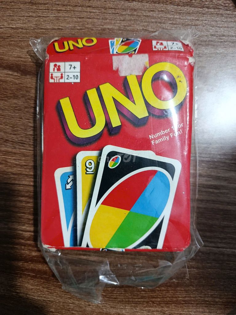 Игра УНО для 2–10 игроков, 7+