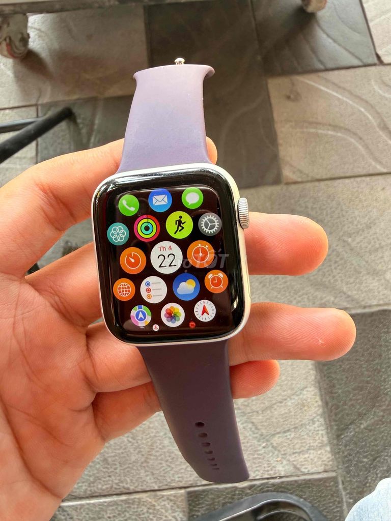 Apple Watch Series 5 44mm LTE