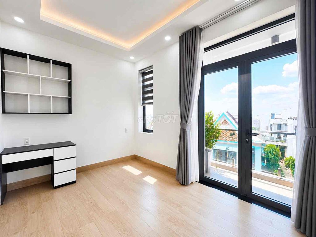 Фото 3: Продажа углового дома с двумя фасадами в переулке 1283 Хюинь Тан Фат, район Фу Тхуан, округ 7