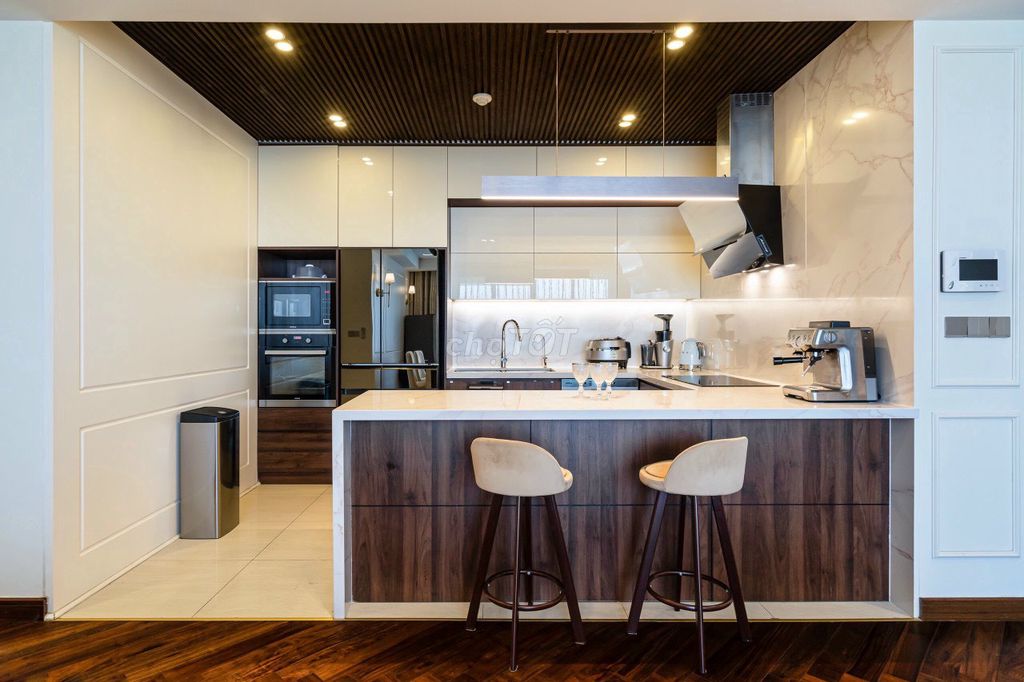 Фото 2: Аренда, квартира 75 м², цена 17 500 000 нетто, заселение в октябре, Golden Mansion