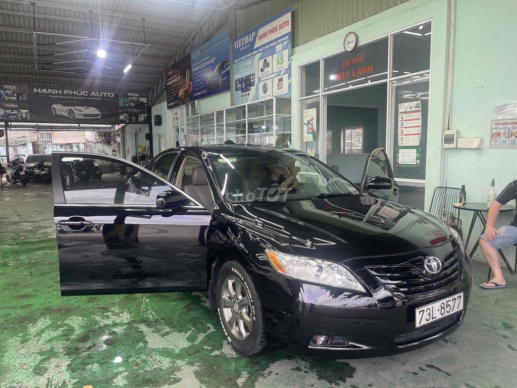 Фото 2: Toyota Camry Американка черная 5 мест