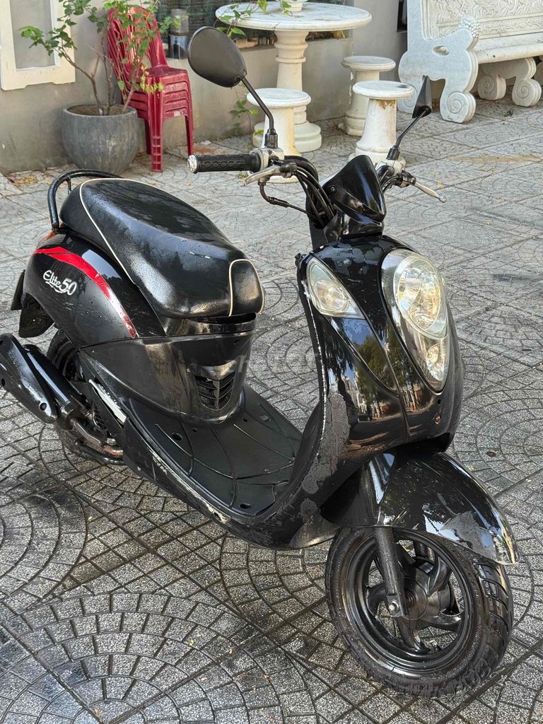 Фото 2: SYM Elite 50cc Черный