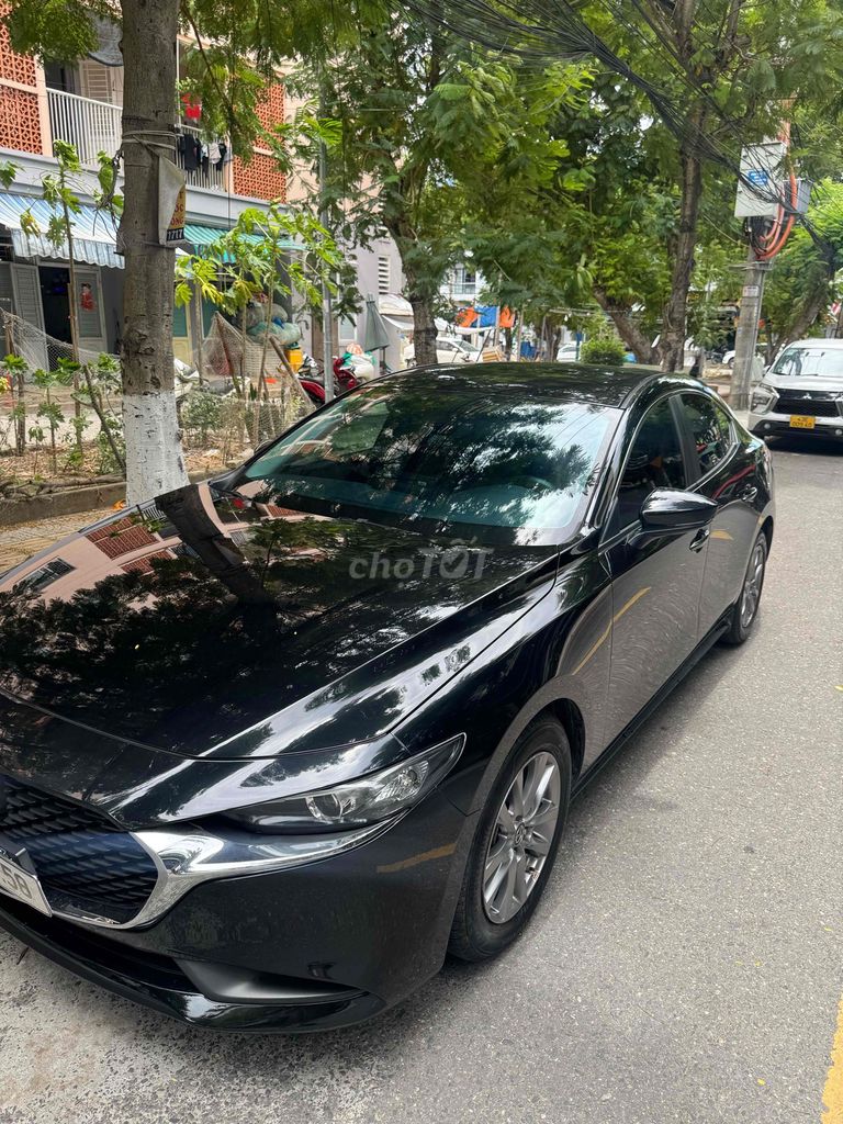 Фото 3: Mazda Mazda 3 2022 Автомат Чёрный