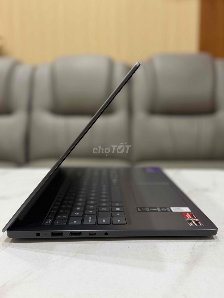 Фото 2: Lenovo IdeaPad Slim 3 Ryzen 5 16GB/512GB 16