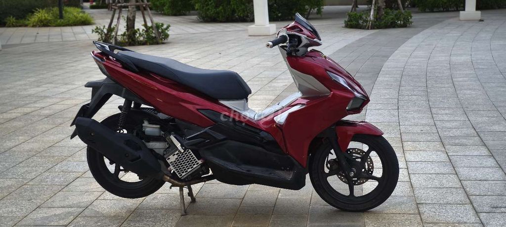 Фото 3: Honda AB 125 4v up 160 продажа или обмен