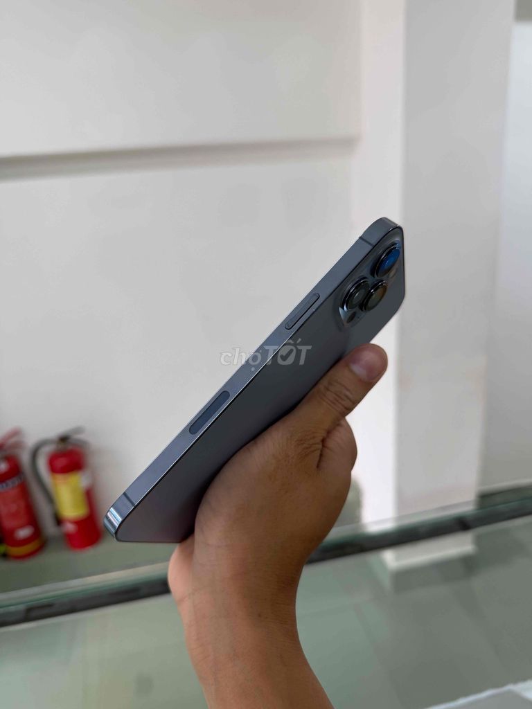 Фото 3: Apple iPhone 13 Pro Max 256GB Серый Б/У