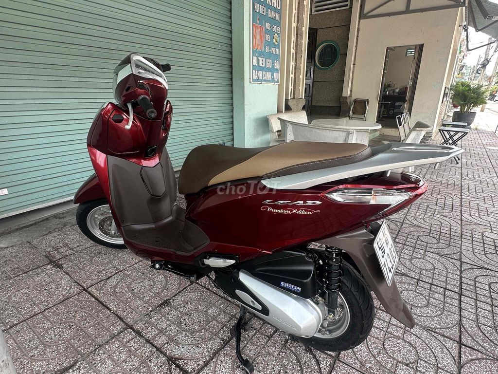 Honda Lead 2023 CBS Красный