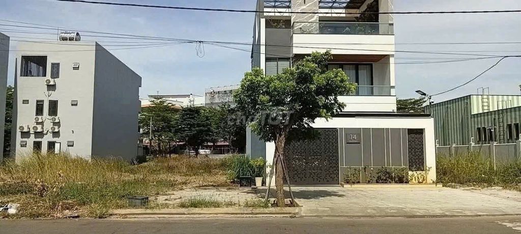 ПРОДАЖА ЗЕМЛИ НА УЛИЦЕ 10.5М ВУ ВАН КАН – ЖИЛОЙ РАЙОН ФУ МИ АН (150М² - ШИРИНА 7.5М)