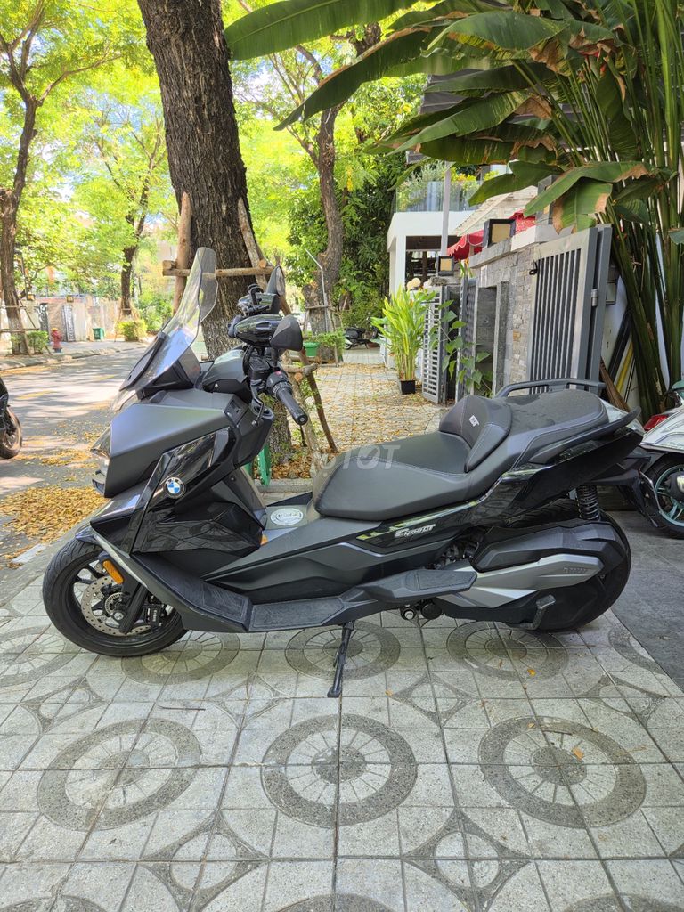 Фото 2: BMW C400GT 7913 км, черный