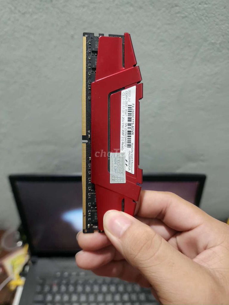 Фото 2: RAM G.Skill Ripjaws V Красная