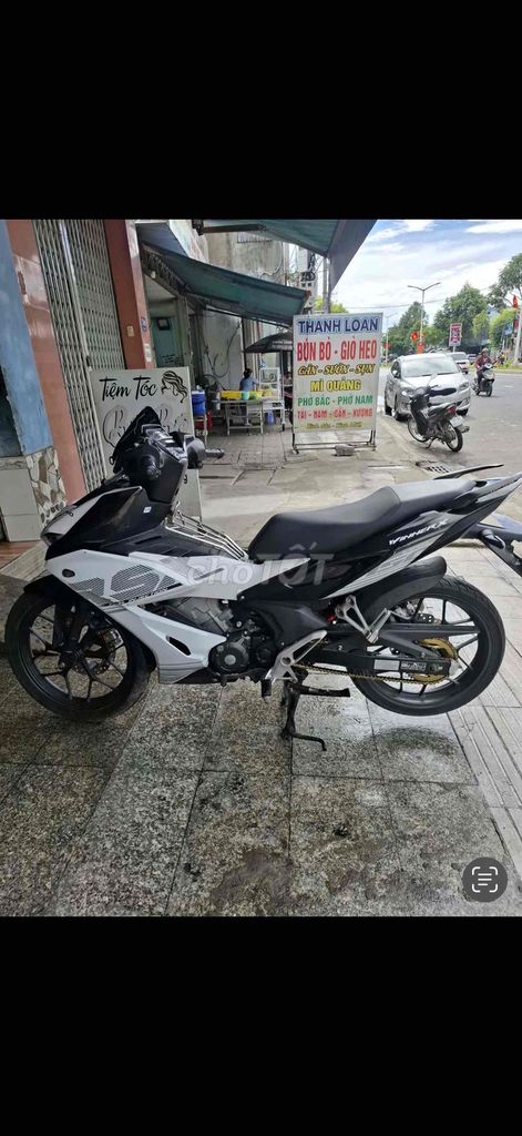 Фото 2: Honda Winner X