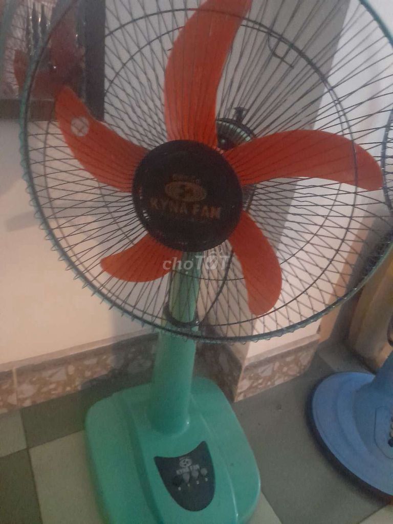 Напольный вентилятор Kyna Fan Энергосберегающий
