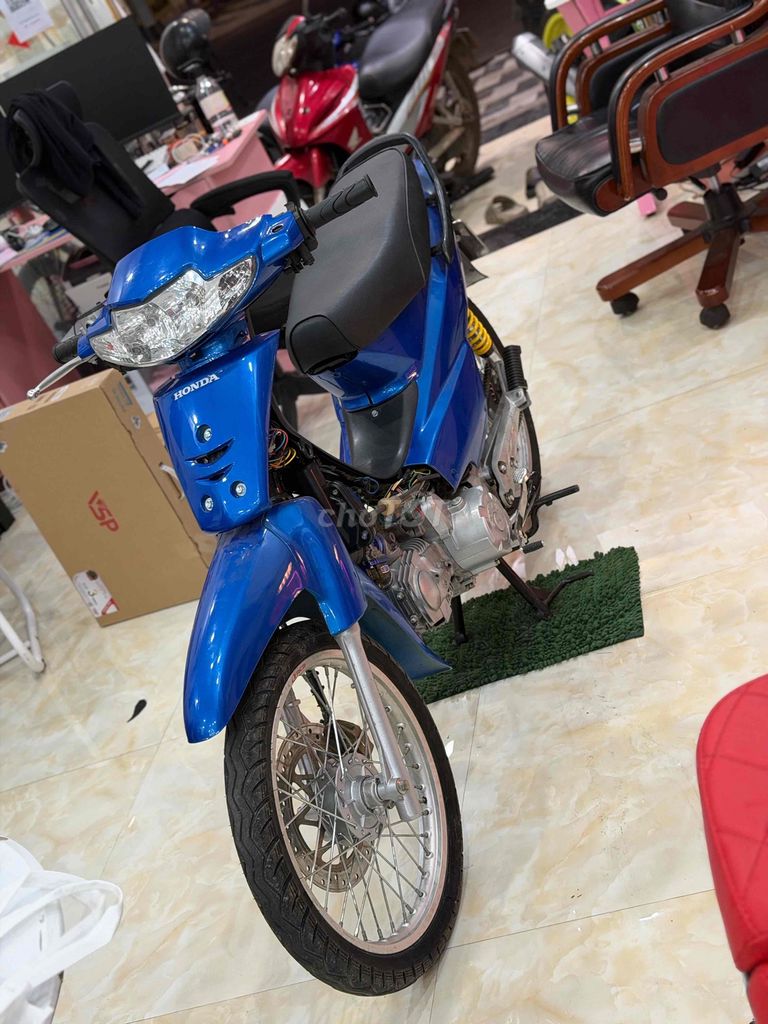Honda Wave 50cc синий, тюнингованный