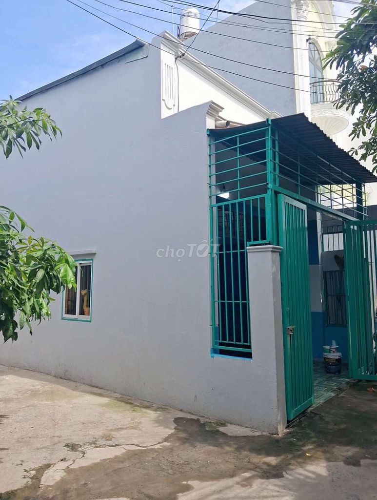 Фото 3: Дом продаётся 4x12 м, отличное расположение прямо у рынка Ле Тхи