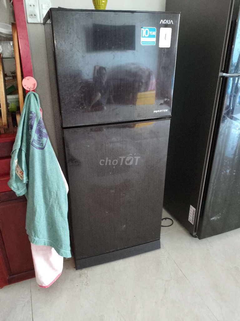Фото 2: Холодильник Aqua Inverter Black б/у