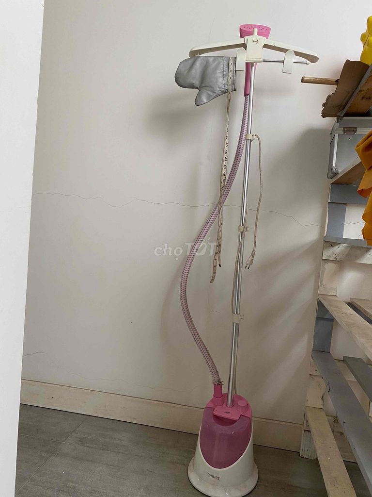 Паровой утюг Philips розово-белый